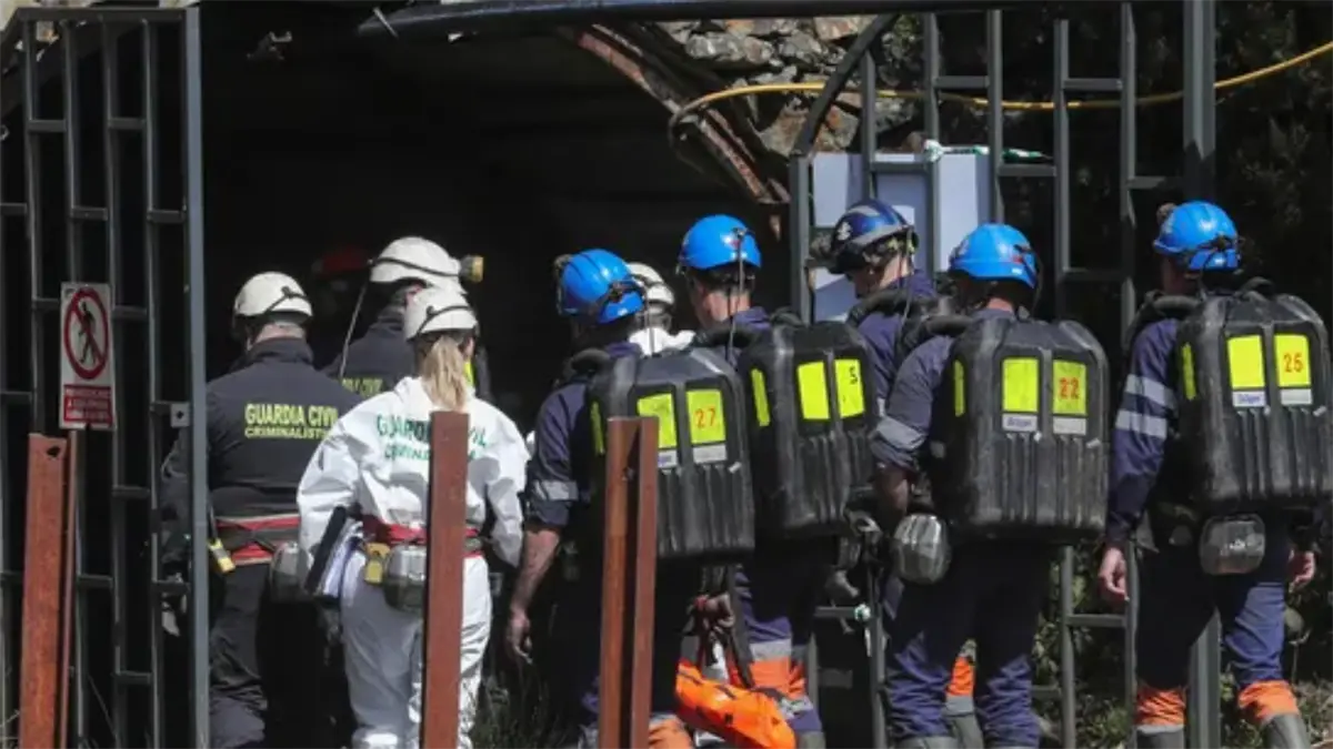 Dos muertos por el desprendimiento de una mina española