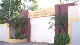 Avería eléctrica en escuela María Cristina Then limita la docencia presencial en Santo Domingo Este