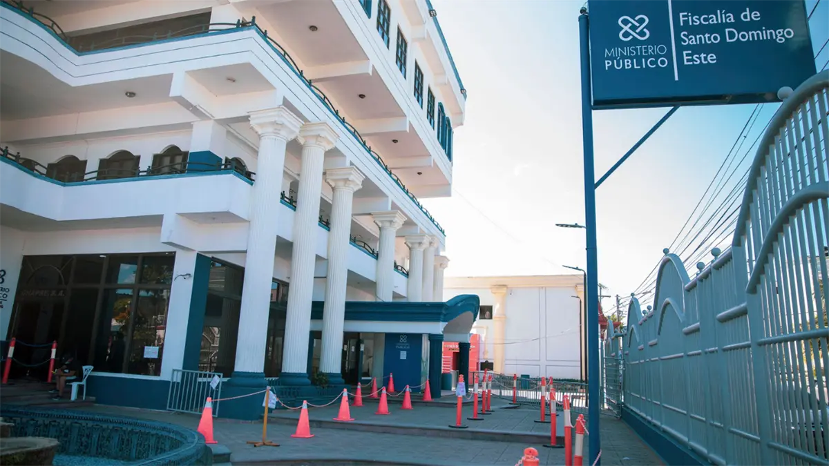 Prisión preventiva para hombre acusado de asesinar a madre e hija en Santo Domingo Este