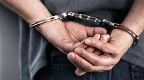 Exreo en c&aacute;rcel de Nueva York demanda a agentes de prisiones por agresi&oacute;n sexual