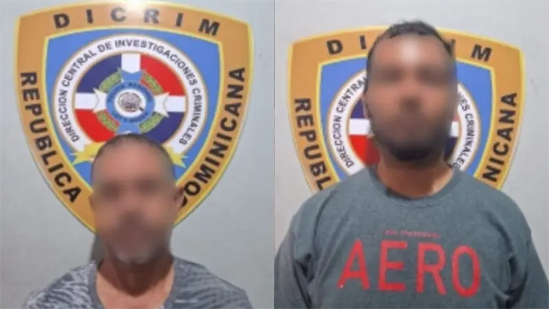 Policía Nacional arresta a dos hombres en Moca por posesión de celular robado en Puñal