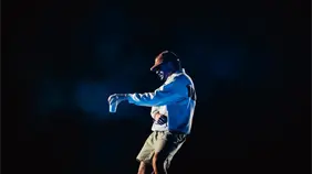 Bad Bunny hace vibrar SD en el inicio de esperada gira mundial