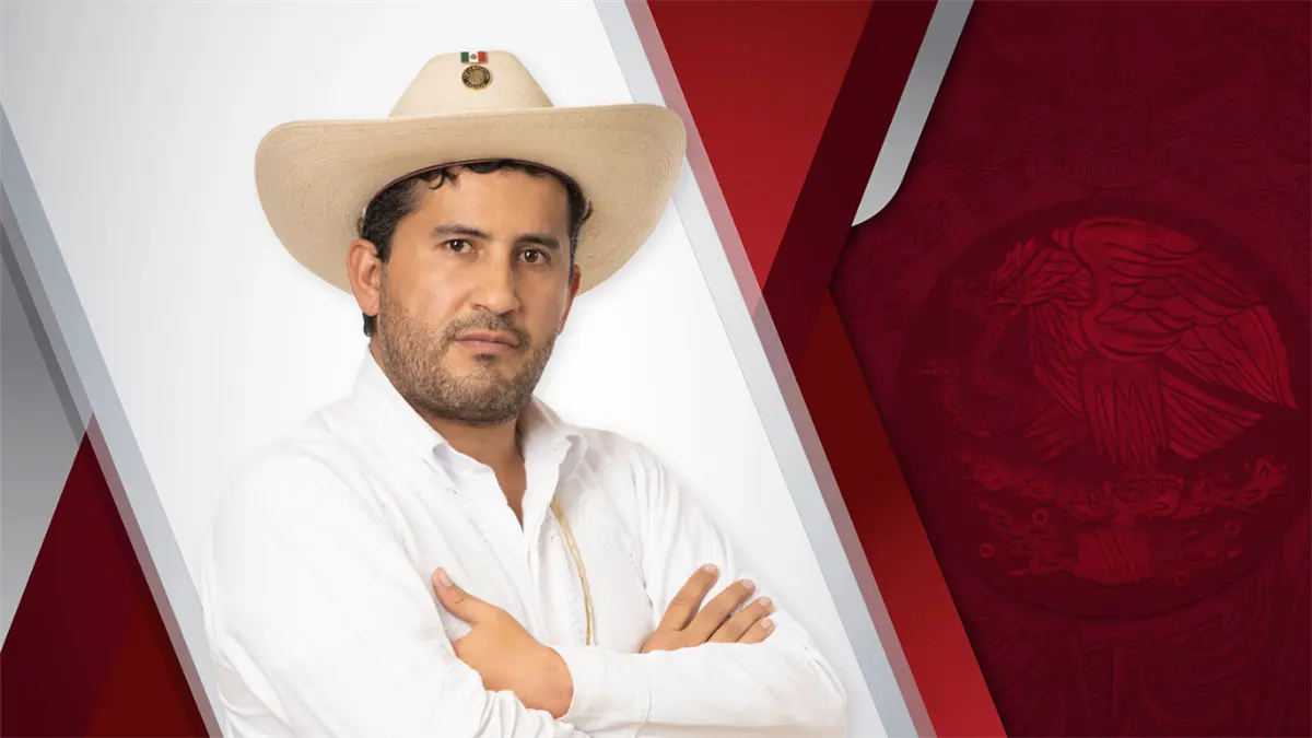 El gobernador de Michoacán dice que un escolta del alcalde asesinado está prófugo