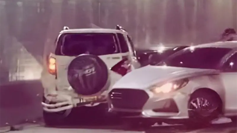 Varios vehículos colisionan en túnel que conecta avenidas Tiradentes y 27 de Febrero