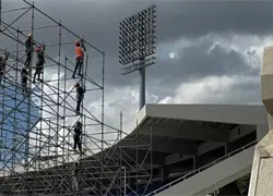 Realizan desmonte de la producción del concierto de Bad Bunny