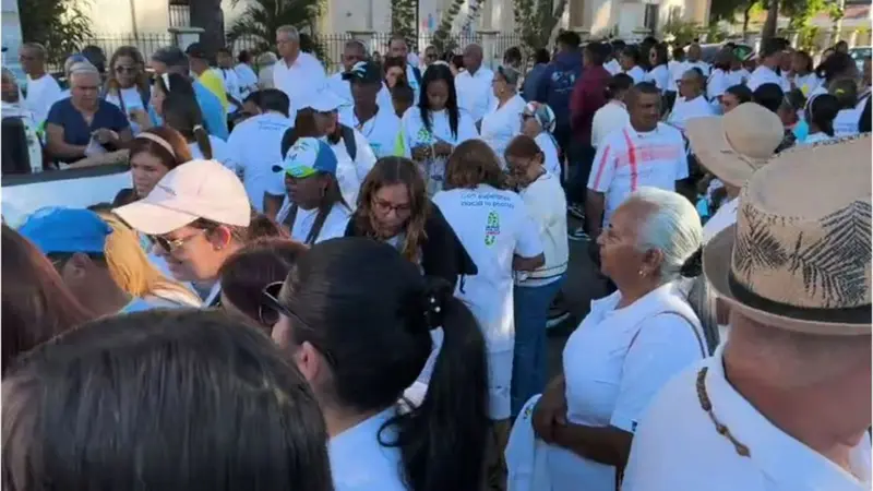 Caminata por la Paz y la Familia reúne a 34 parroquias de la Diócesis Mao–Montecristi en Santiago Rodríguez