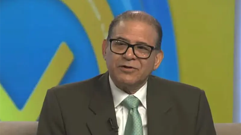 Apolinar Veloz advierte que indexar salarios a la inflación sería riesgoso y debe hacerse según la productividad