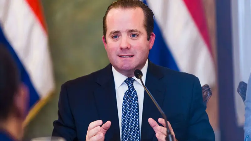 Paliza se dirigirá al país este lunes a las 8:00 p.m. por cadena nacional