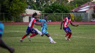 Salcedo FC vence 2-0 a Delfines y asegura clasificación