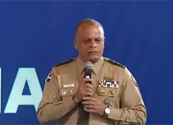 Pese al fallo del TC, Policía y Defensa aplicarán sus reglamentos internos para parejas del mismo género