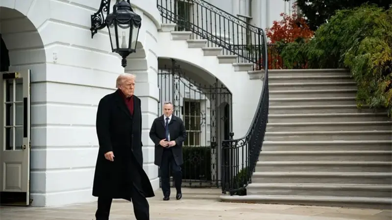 Los Trump celebran los 250 años de EEUU en su primera navidad de regreso a la Casa Blanca