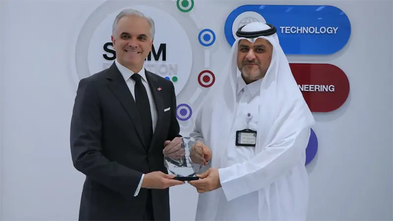 Ministro de Educación expone en Qatar propuestas para mejorar el aprendizaje con mayor inversión