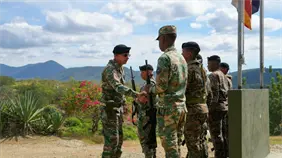 Ejército refuerza supervisión en la frontera durante amplio recorrido del Comandante General