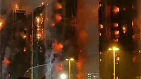 Sube a 36 el número de fallecidos en el incendio en Hong Kong, gradualmente bajo control