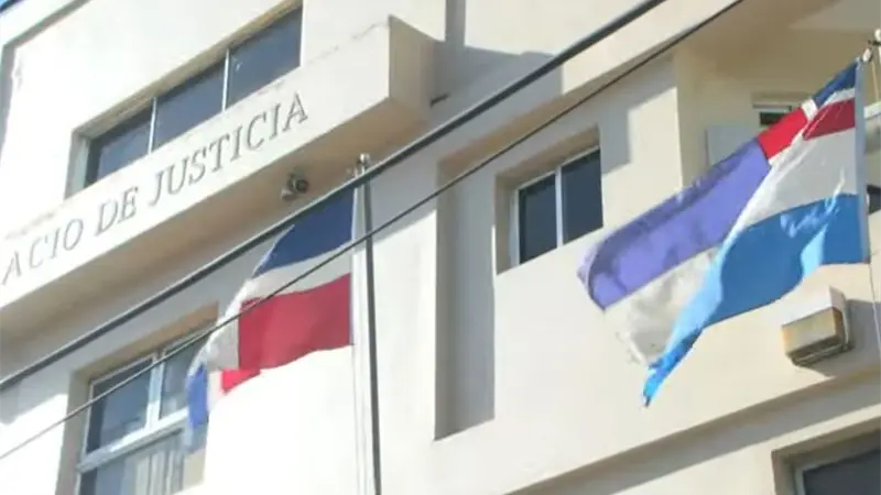 Permanece hospitalizado hombre que fue baleado ayer en las afueras del Palacio del Justicia