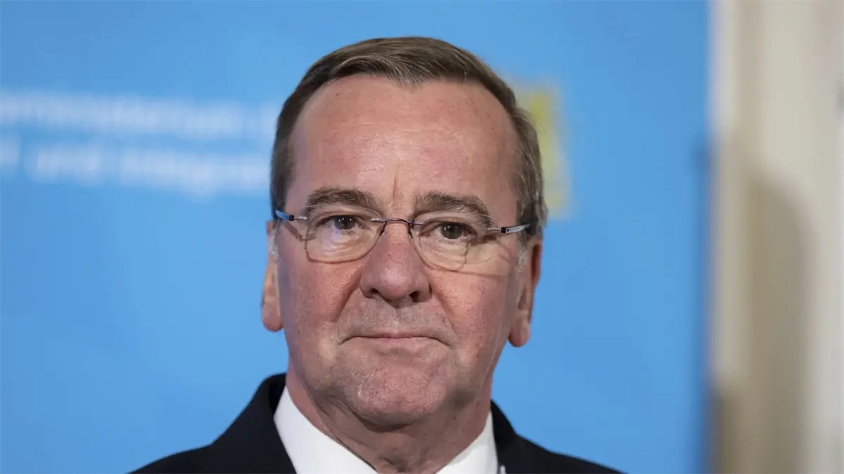 Ministro de Defensa alemán dice que en Putin no hay voluntad alguna de paz