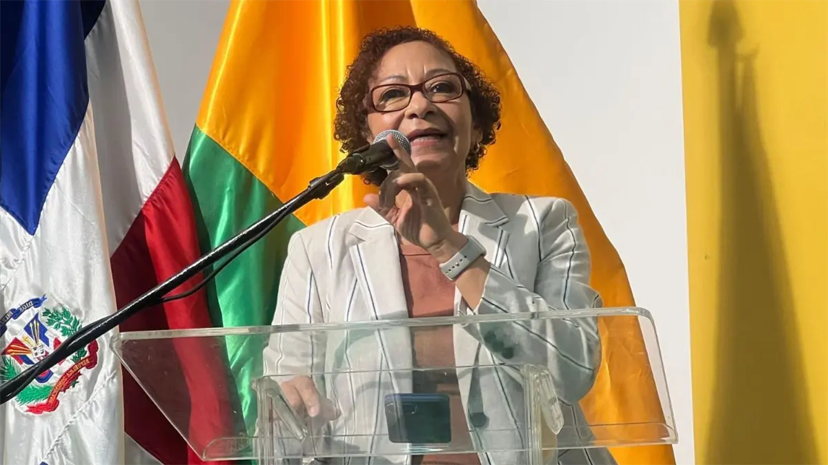 Autorización a fuerzas estadounidenses vulnera el orden constitucional y la soberanía, advierte el Frente Amplio