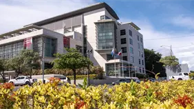 Interpol Colombia captura a venezolana implicada en estafa inmobiliaria en República Dominicana