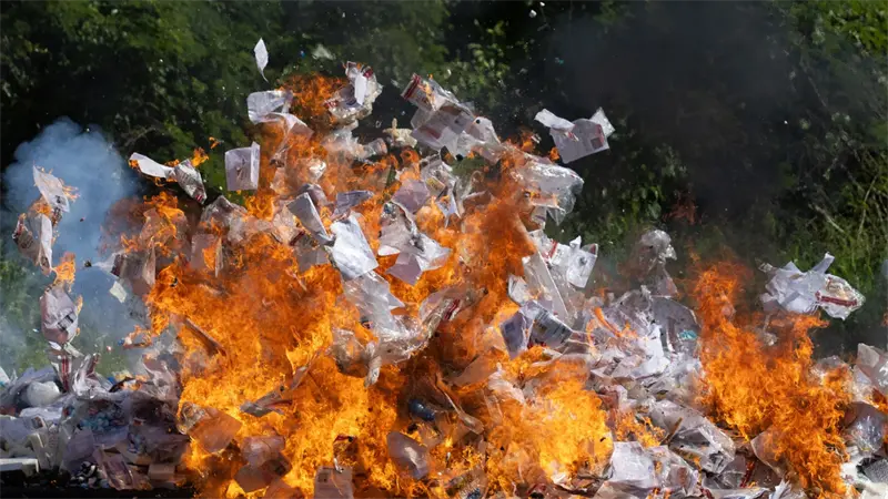 Dominicana quema 1,450 kilos de cocaína, tras apoyo a la operación Lanza del Sur de EE. UU.