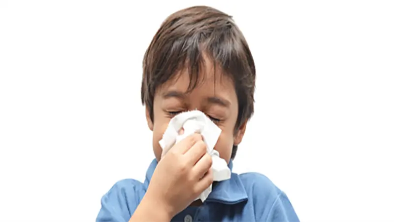 Aumentan casos de influenza y abarrotan emergencias pediátricas en el país