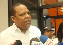 Pro Consumidor asegura que 73% de los comercios ya protege del sol los botellones de agua