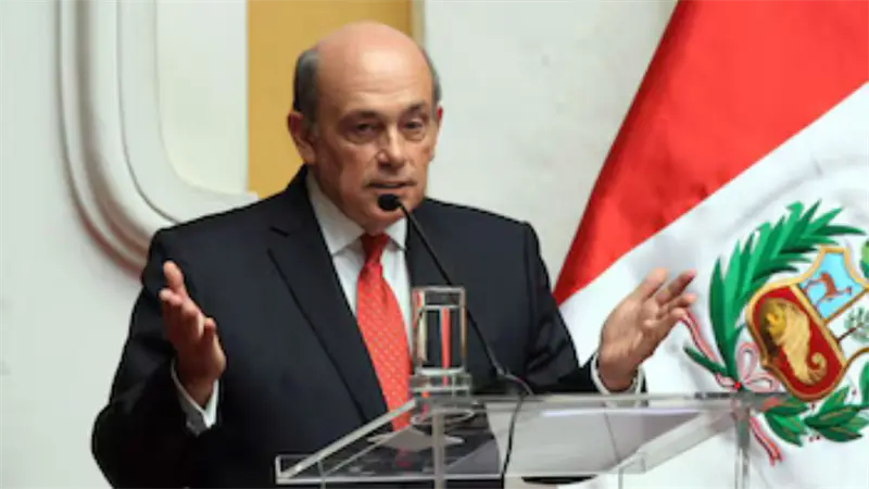 Gobierno de Perú conforma comité binacional con Chile para atender crisis migratoria en frontera