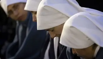 Monjas españolas expulsadas de la Iglesia vendían en internet obras de arte de su convento