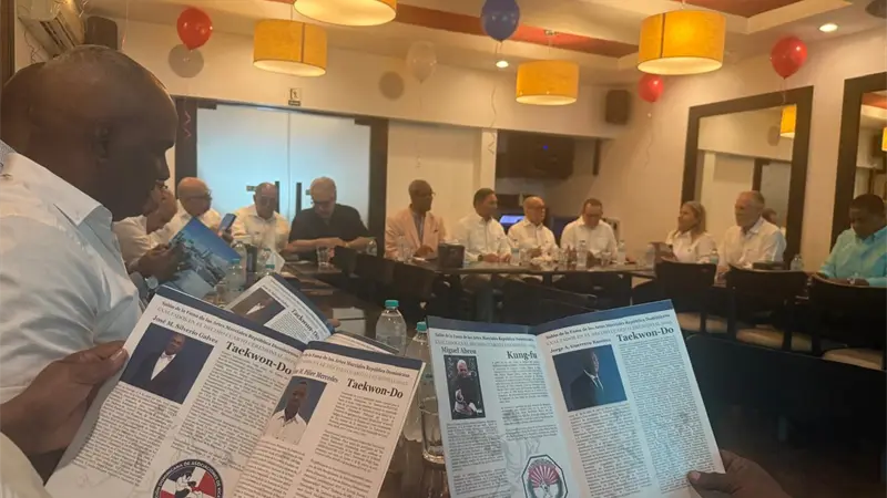 Inmortales de las Artes Marciales reciben almuerzo de honor previo a su exaltación