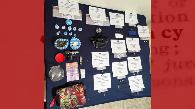 DNCD arresta hombre con drogas y pistola tras persecución en San Francisco de Macorís