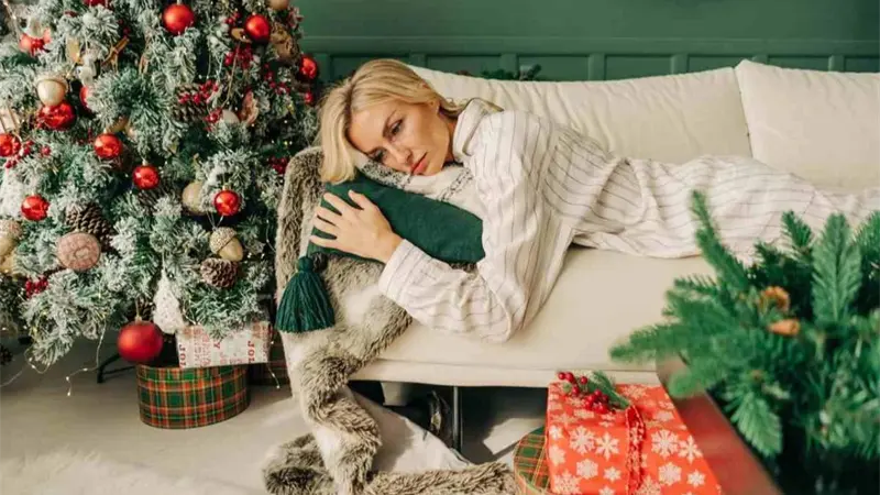 Especialista explica cómo manejar la nostalgia navideña y advierte cuándo puede convertirse en un problema emocional