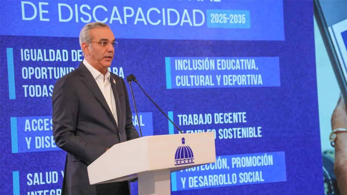 Presentación del presidente Luis Abinader en su reunión con la prensa, "La Semanal".