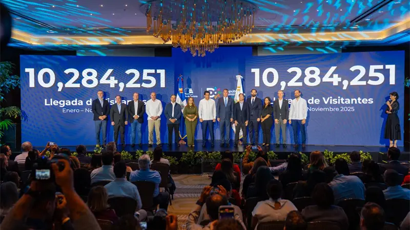 República Dominicana recibió 10.2 millones de visitantes en 11 meses, según Ministerio de Turismo