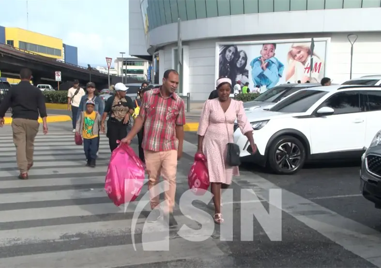 Expectativas de trabajadores sobre uso de su salario 13