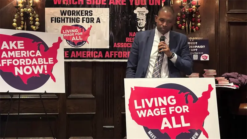 Trabajadores de Nueva York exigen elevar a 30 dólares el salario mínimo de los camareros