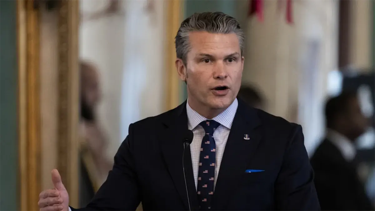Hegseth respalda al almirante a cargo del polémico ataque contra embarcación en el Caribe