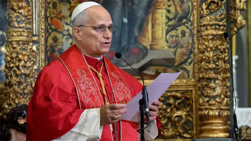 El papa se despide de Beirut con una misa ante más de 150 mil fieles