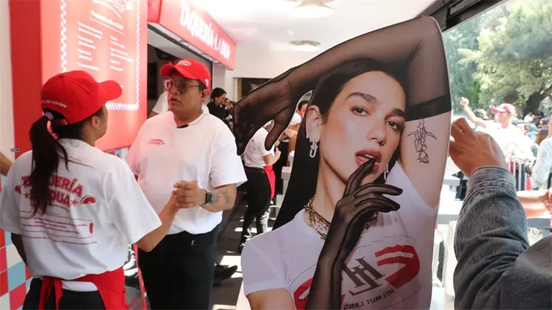 Dua Lipa pone en México la “cereza del pastel” a su Radical Optimism Tour