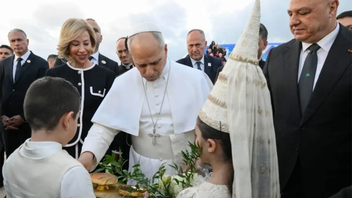 El papa llama urgentemente en Líbano al cese de los ataques y de la lucha armada
