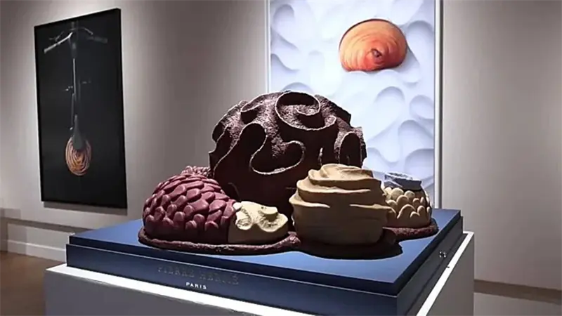 Una subasta de obras de chocolate recauda más de 100,000 euros contra la leucemia infantil