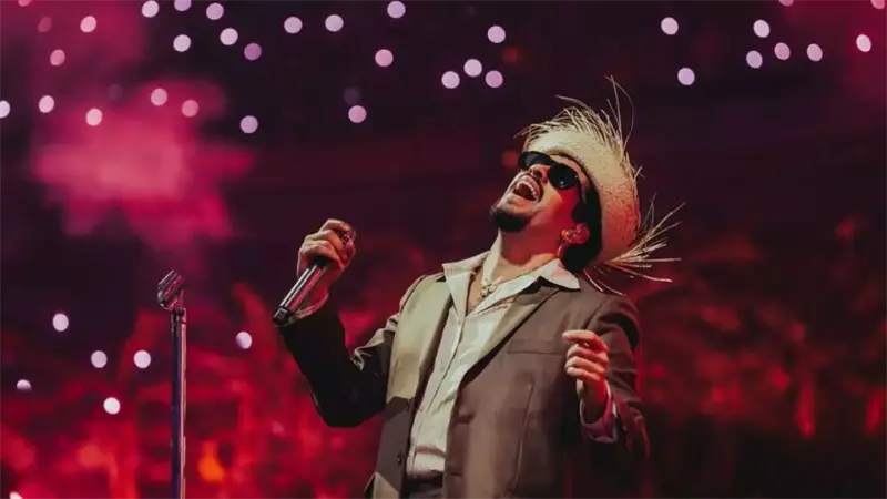 Bad Bunny fue el artista más escuchado en el mundo en Spotify en 2025