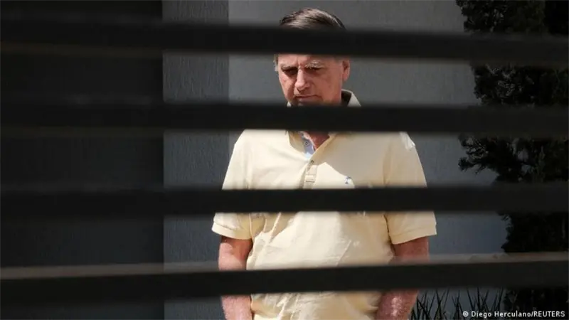 Bolsonaro tendrá que permanecer en prisión en régimen cerrado al menos siete años