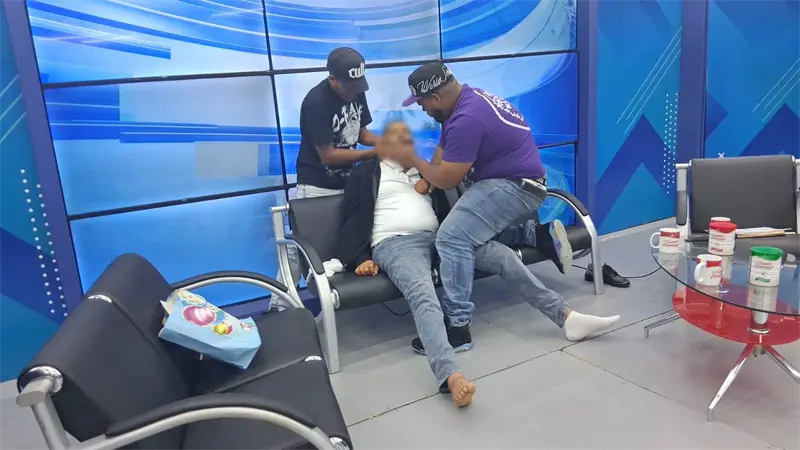 Fallece en plena entrevista dirigente choferil de Santiago