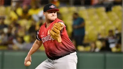 Lakins comanda blanqueada 6-0 sobre &Aacute;guilas