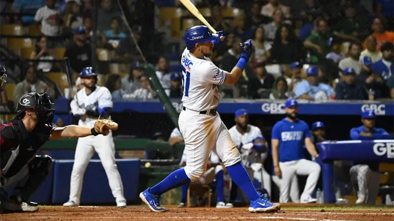 Sencillo de Adames deja en el terreno a los Gigantes
