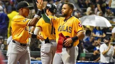 Águilas Cibaeñas doblegan al Licey con victoria 4-2