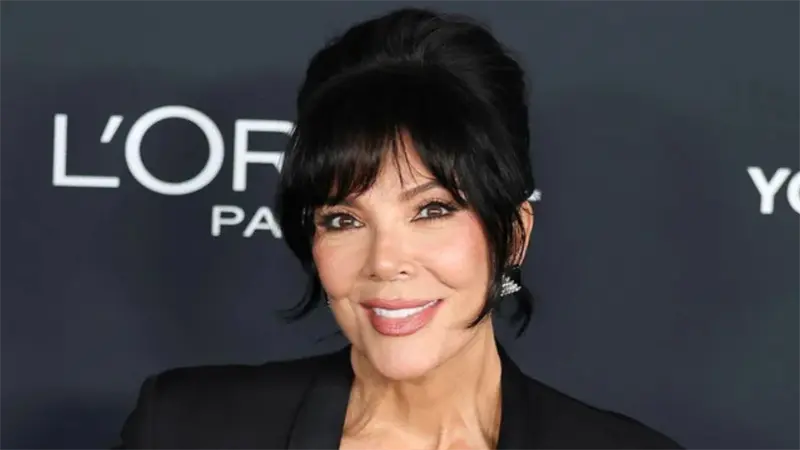 Kris Jenner revela que su nariz es "lo único real" después de su lifting facial en París