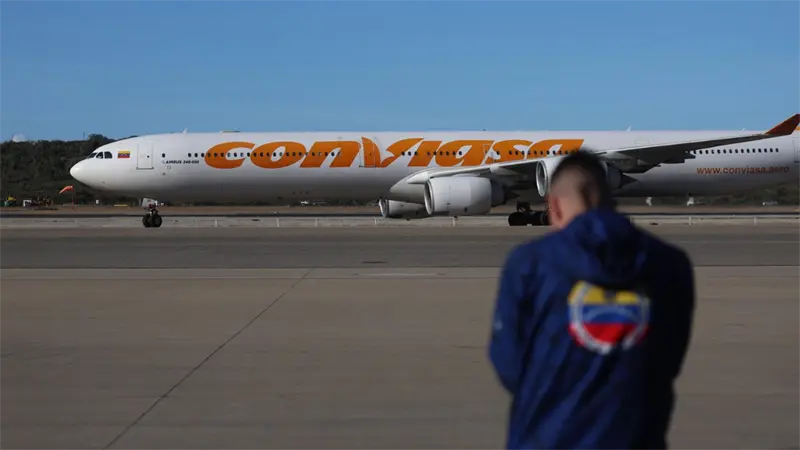 Llegan a Venezuela 259 migrantes en vuelo de repatriación desde México