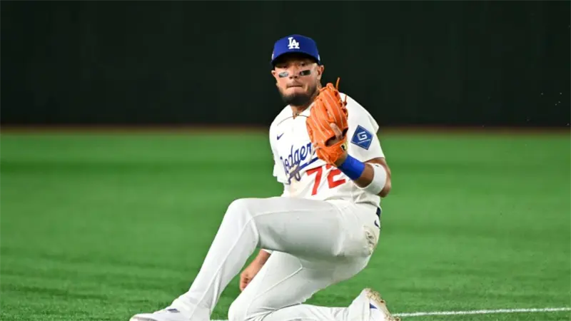 Miguel Rojas regresa por una temporada con los Dodgers de Los Ángeles