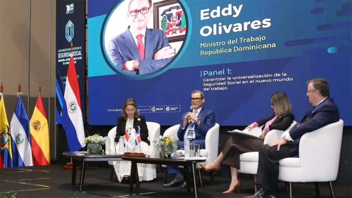 Olivares dice se aprobará Código de Trabajo y después reforma de la Seguridad Social