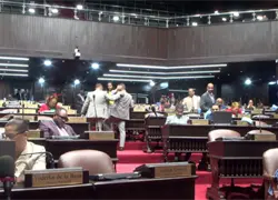 Congreso acelera reforma al Código Procesal Penal en medio de críticas y denuncias de retrocesos